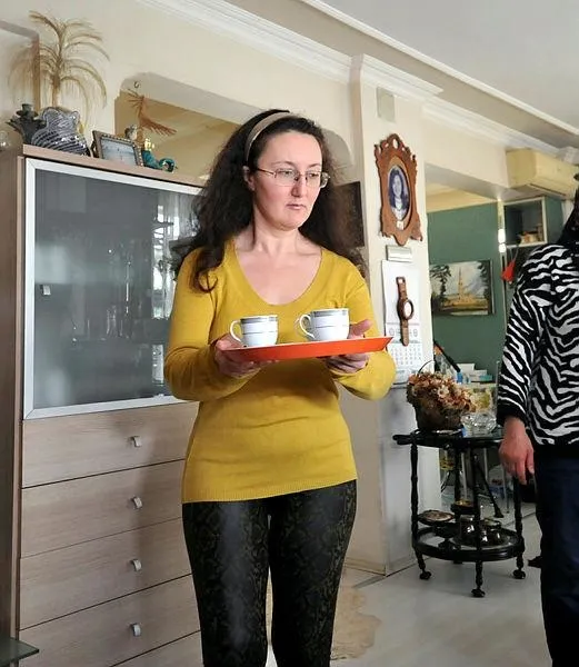 Karbonmonoksit'ten zehirlenip her şeyi unuttu: Annesi ise duvarlara resimler asıp hafızasını geri getirdi-7