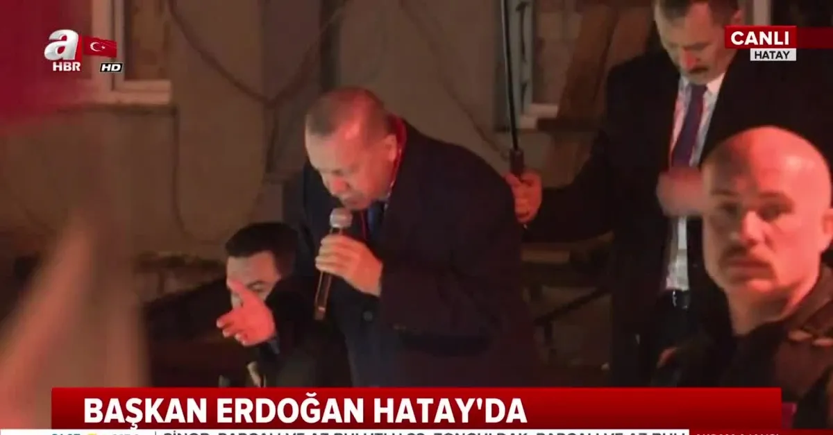 Başkan Erdoğan: Bunlar bayrak düşmanı