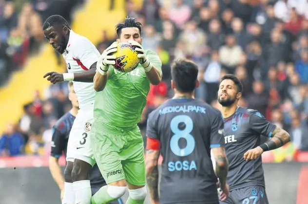 Liverpool Uğurcan Çakır'dan vazgeçmiyor!