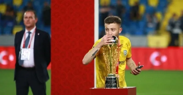 Kocaeli'de silahlı saldırı: Futbolcu Uğurcan Bekçi ağır yaralandı