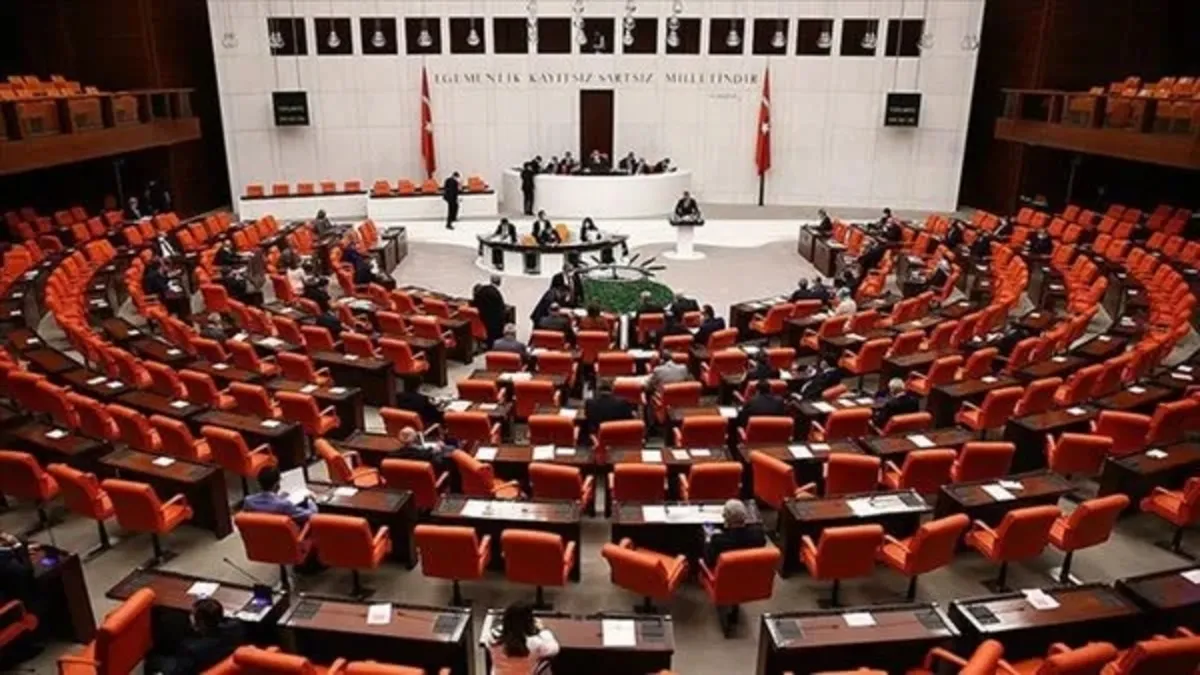 TBMM 16 Nisan'da yoğun mesaiye başlıyor! Gündemde 9. yargı paketi, kripto para, enerji ve turizm var