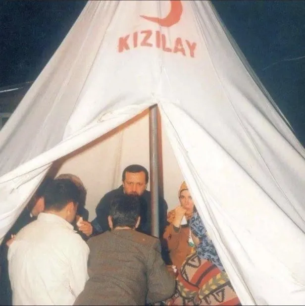 Beyoğlu'ndan Cumhurbaşkanlığı'na... Siyasi kariyerinin her anında kadına değer veren lider: Başkan Recep Tayyip Erdoğan | DOSYA-15