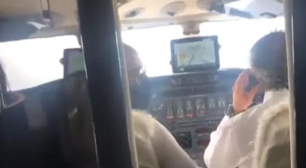 SON DAKİKA: Bakan Pakdemirli'nin uçağı arızalandı: Malatya Erhaç havalimanına acil iniş yaptı-5