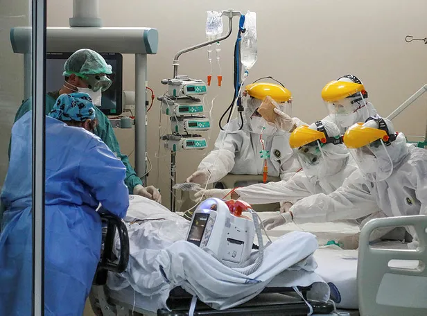 Çin'in koronavirüsle ilgili gizli belgeleri sızdı! Belgeleri yayınlayan doktorlar gözaltında!-4