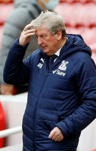 İngiltere’nin ünlü teknik adamlarından Roy Hodgson'un yeni takımı belli oldu! Resmen Türkiye'nin Yılmaz Vural'ı