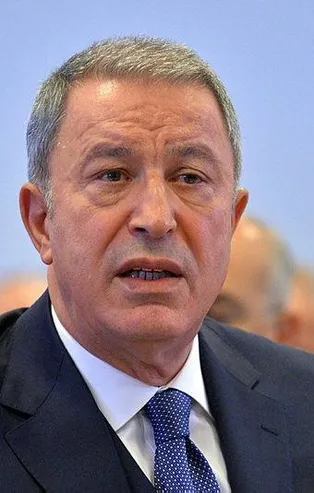 Milli Savunma Bakanı Hulusi Akar’dan NATO’ya çağrı