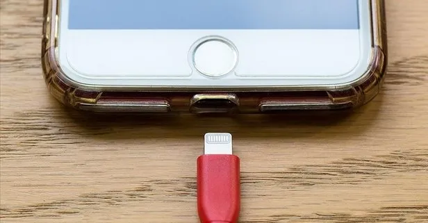 Akıllı telefonlara tek tip şarj geliyor: AB’nin kararı Apple’ı vuracak