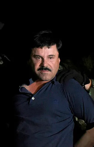 Uyuşturucu baronu El Chapo Joaquin Guzman'ın oğlu gözaltına alınınca kenti savaş alanına çevirdiler!
