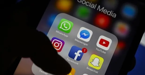 Twitter, Facebook, Instagram... Sosyal medya bağımlılığına dikkat