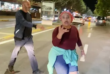Aksaray'da bir garip olay!  Alkollü kadın sürücü polise zor anlar yaşattı | Cezayı şaka sandı sürücüyü "Maganda" diye şikayet etti