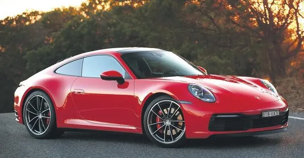Porsche- Tag Heuer birleşiyor: Carrera Porsche Chronograf saatler 42 bin liraya satışa çıktı