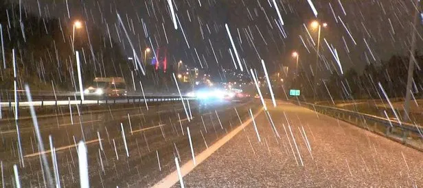 İstanbul’da kar yağışı başladı!