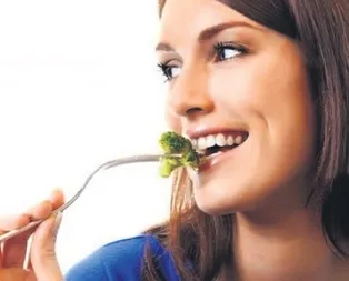 Brokoli beyne soya mideye iyi geliyor