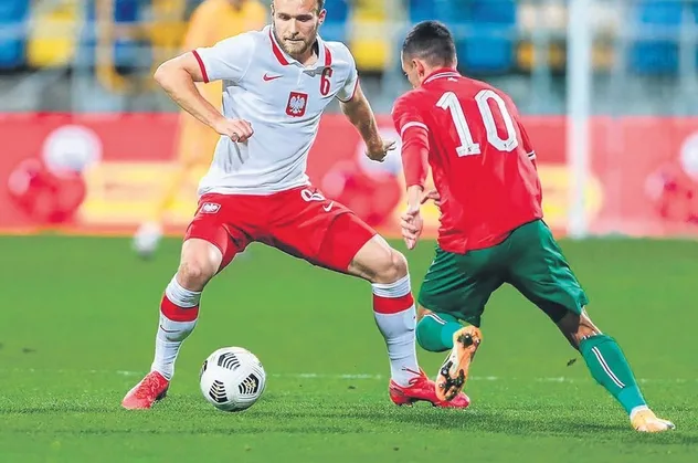 Trabzonspor Polonyalı sol bek Tymoteusz Puchacz göz dikti
