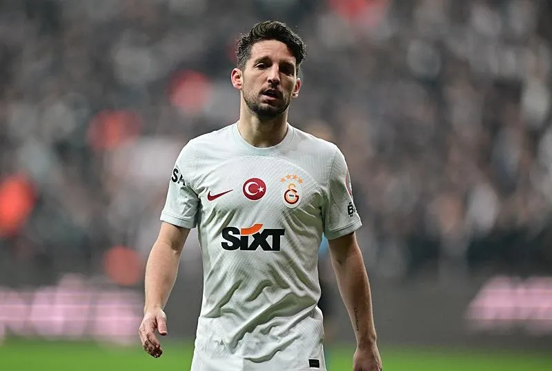 Mertens’e ilginç teklif!
