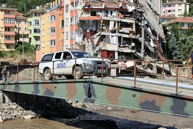 SON DAKİKA: Batı Karadeniz'de sel felaketi | 77 kişi hayatını kaybetti! Bakan açıkladı: Toplam destek 30 milyon TL oldu-1