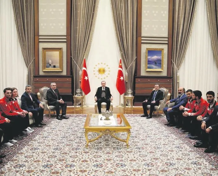 Erdoğan sporcuları kabul etti