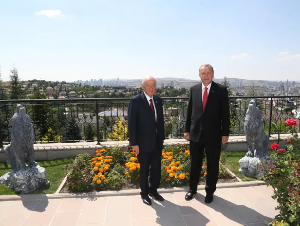 Bu fotoğraf gündeme oturmuştu! İşte Erdoğan'ın Bahçeli ziyaretinin perde arkası-2