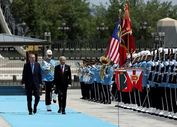 baskan-erdogan-ve-malezya-basbakani-ismail-sabri-yakubtan-onemli-aciklamalar-1657198605866.jpeg Başkan Erdoğan ve Malezya Başbakanı İsmail Sabri Yakub'tan önemli açıklamalar-2