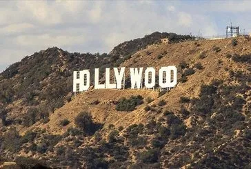 Hollywood ses yükseltti
