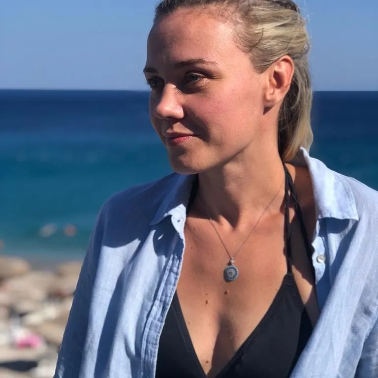 Kağıt üzerinde hala evliler! Uğur Yücel'in 42 yıllık eşi bakın hangi oyuncu çıktı! - 42