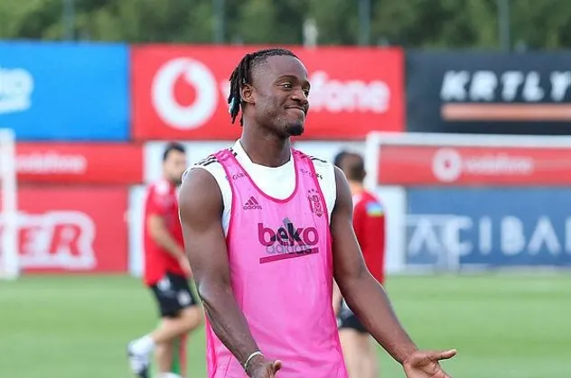 Ve Michy Batshuayi resmen Kartal oldu