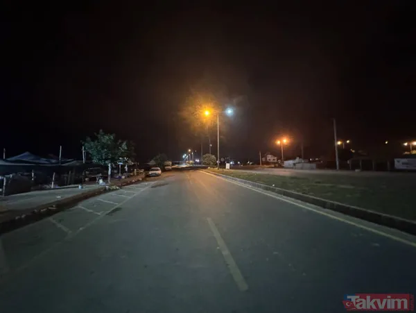 Mersin'de kontrolden çıkan otomobil kurbanlık hayvan pazarına daldı! Çok sayıda yaralı... 20 küçükbaş telef oldu - 19