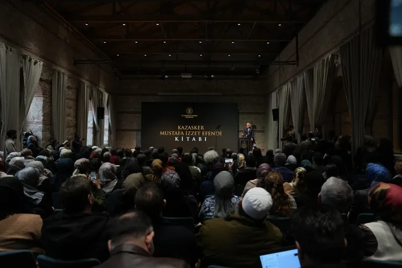 ayasofyanin-hattati-kazasker-mustafa-izzet-efendiye-buyuk-vefa-1773395447537.jpeg Ayasofya'nın hattatı "Kazasker Mustafa İzzet Efendi"ye büyük vefa-4