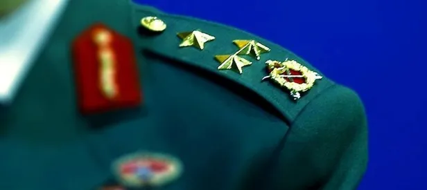 3 general 19 albay emekliliğe sevk edildi