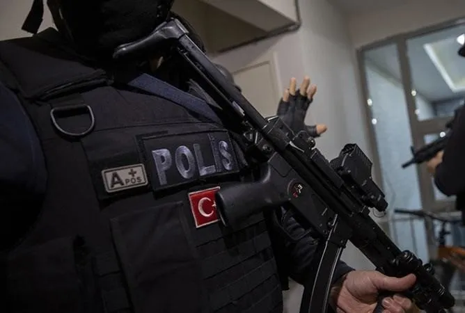 Uyuşturucu çetesi elebaşı yakalandı