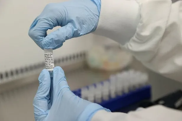 Son dakika: İngiliz şirket, Kovid-19'a karşı yeni bir ilacın denemelerine başladı-1