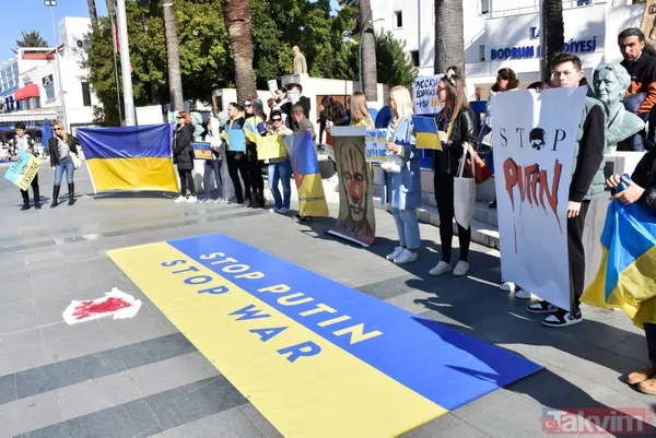 SON DAKİKA: Rusya Ukrayna savaşında son durum! Türkiye'deki Ukraynalılar Rusya'yı protesto etmek için meydanlara akın etti - 14