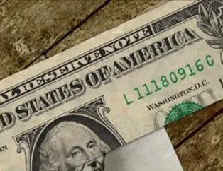 Ünlüler banknot üstünde...