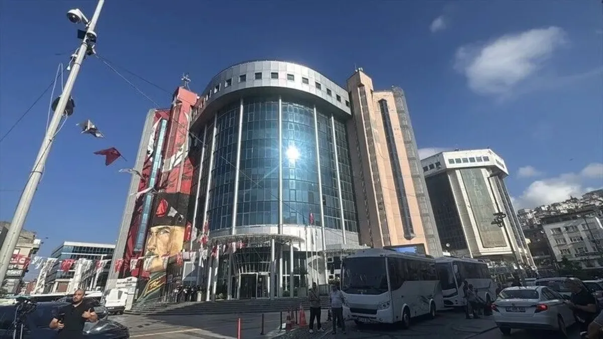 İzmit Belediye Başkan Vekili seçildi! Üçüncü turda Lütfü Obuz kazandı