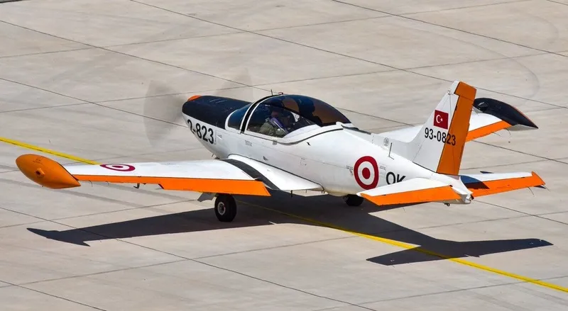 Kayseri'de eğitim uçağı düştü: 2 pilot şehit oldu! Görgü tanığı kahramanlığı böyle anlattı: "Üzerimize gelmesin diye yüzüstü aşağı indi"-11