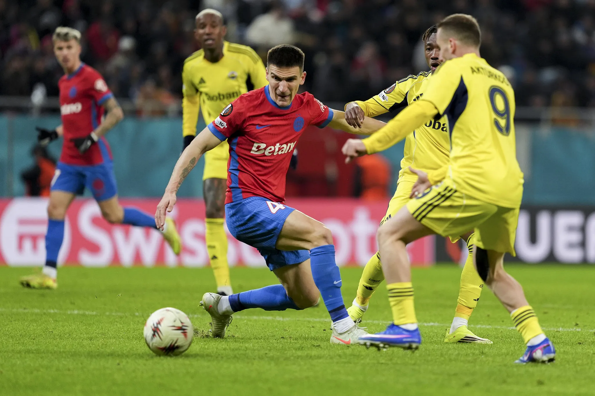 Spor yazarları FCSB - Fenerbahçe maçını değerlendirdi! - 7