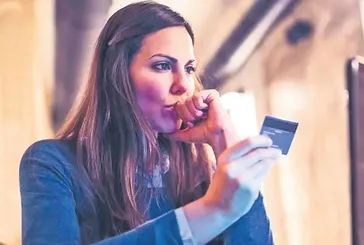 Kart faizi de düştü