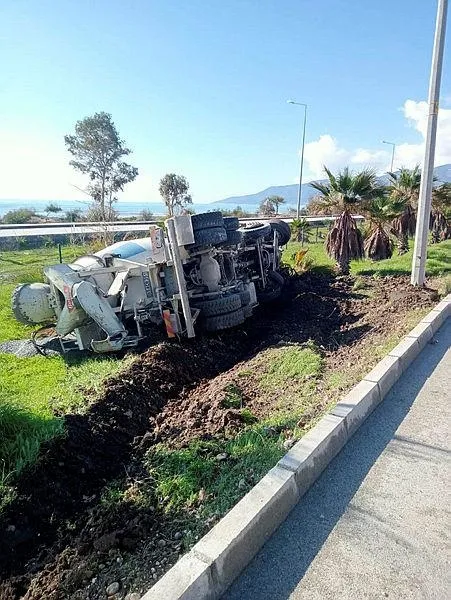 feci-kaza-beton-mikserinin-carpmasiyla-oldu-kardesi-kacarak-kurtuldu-1705500175870.jpeg Feci kaza: Beton mikserinin çarpmasıyla öldü! Kardeşi kaçarak kurtuldu-1