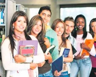 Yabancı öğrenciden 800 milyon dolar