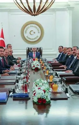 YAŞ kararları ne anlama geliyor?
