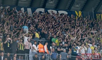 Anadolu Efes şampiyon oldu! Anadolu Efes - Fenerbahçe Beko maçından kareler