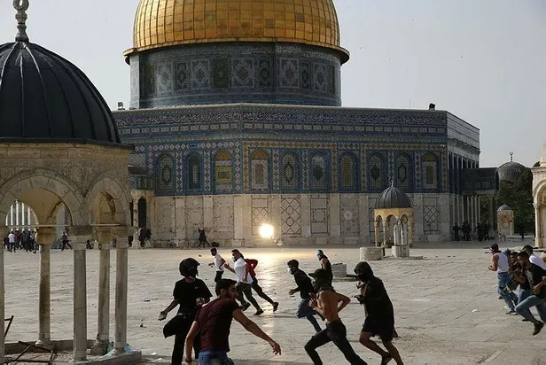 abd-filistinli-muslumanlara-zulmeden-teror-devleti-israili-kinamaktan-kacindi-1620676044055.jpeg ABD Filistinli Müslümanlara zulmeden terör devleti İsrail'i kınamaktan kaçındı-6