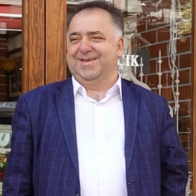 son-dakika-hababam-sinifinin-bacaksizi-tuncay-akcadan-aci-haber-yesilcam-oyuncusu-60-yasinda-vefat-etti-1723889556688.jpg Hababam Sınıfı’nın Bacaksız’ı Tuncay Akça’dan acı haber! Yeşilçam oyuncusu 60 yaşında vefat etti!-2