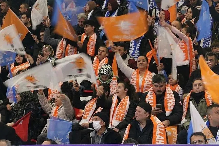 geri-sayim-basladi-ak-partide-buyuk-gun-15-baslikta-gercek-belediyecilik-anlatilacak-1706516876706.jpeg AK Parti'de büyük gün! Beyanname açıklanıyor: 15 başlıkta gerçek belediyecilik anlatılacak-7