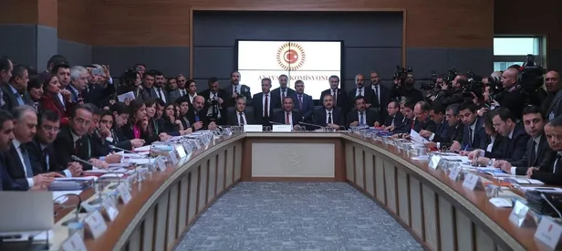 Anayasa teklifinin ikinci maddesi de kabul edildi