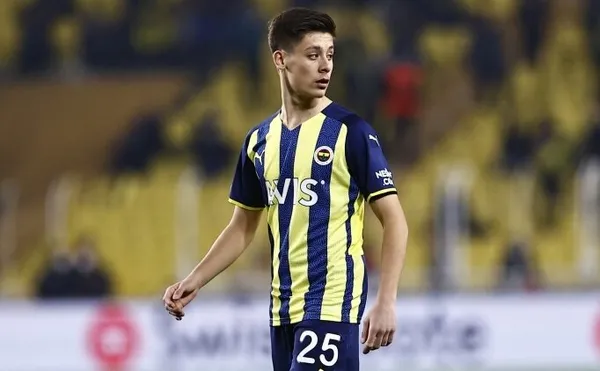 ozel-haber-i-fenerbahcede-arda-guler-mujdesi-1646392015957.jpg