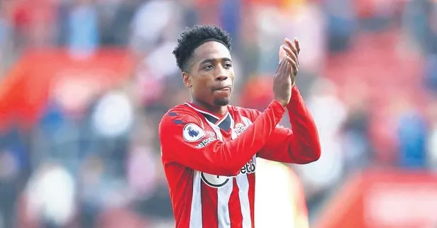 Beşiktaş, Kyle Walker-Peters transferinden vazgeçti