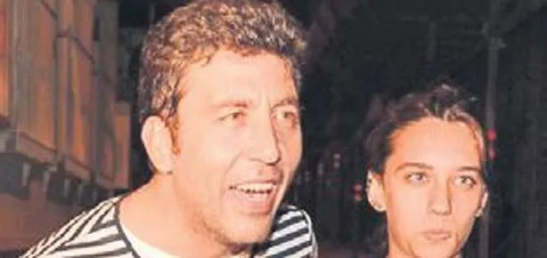 Gel yeğenim poz verelim