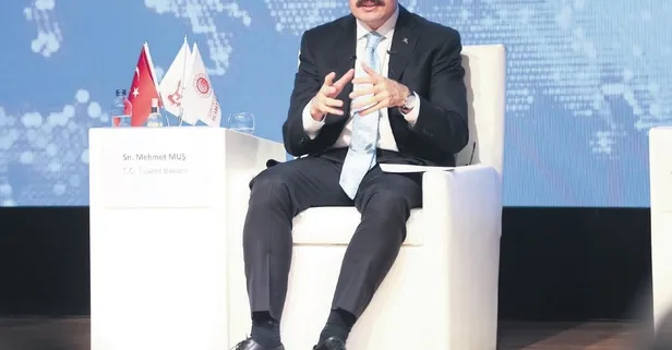 İhracat Seferberliği Zirvesi'nin 4'üncüsü zirvesinde Ticaret Bakanı Muş'tan ikinci el sıfır araca ağır ceza uyarısı