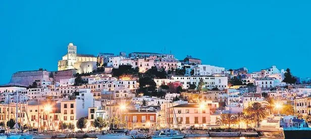 İbiza’da tatil hayal değil